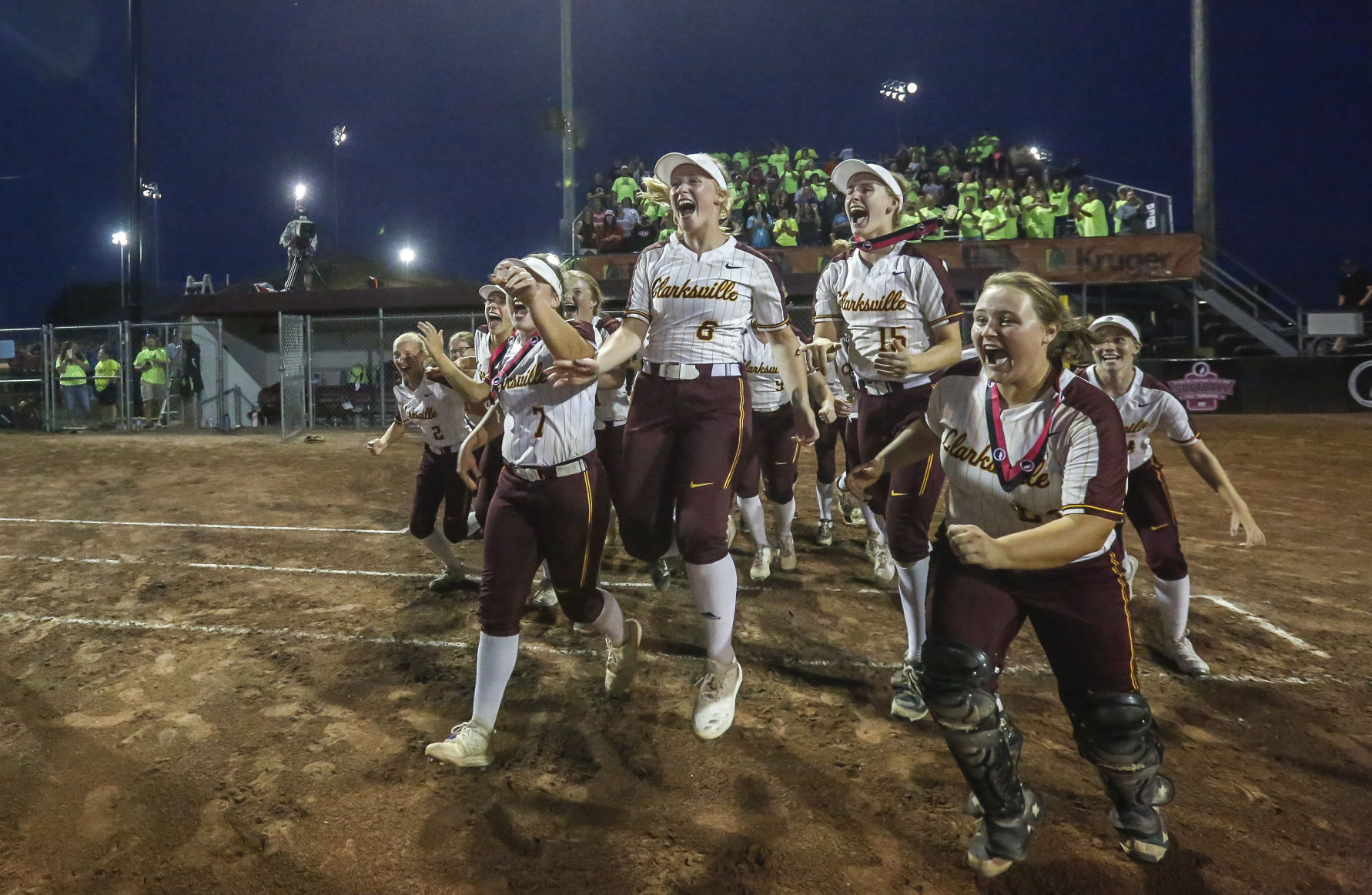 State Softball Clarksville 16